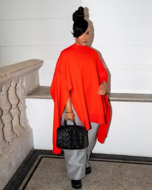 Golda Rosheuvel Instagram - LFW @roksandailincic Autumn Winter 2024 Show . 

Sublime ❤️

Teamwork makes the dream work.
@dionnesmithhair 
@kennethsohmakeup