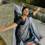 Gomathi Priya Instagram - If you have seen my talkative and funny side then trust me you are damn special to me..!! 😉🫰😍 #gomathipriya #priyabalakumaran #priyabalakumaran_gp #gp #nothingbutpriya #oviya #bhanu #valli #meena #radhika #revathy #tamil #telugu #malayalam #actress #television #lifestyle #passion #acting #workholic #behappy #bekind #blessed #special #friends #besties Pictures @as_comrade05