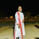 Gomathi Priya Instagram - Gang Leader movie Recreation Vijayshanthi Outfit @tidakreation #telugumediumischool #zeetelugu #zee5 #gomathipriya #priyabalakumaran #priyabalakumaran_gp #gp #nothingbutpriya #realityshow #gameshow #kasala #telugucinema #actress #television #vijayshanthi #gangleader #recreation