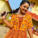 Gomathi Priya Instagram - “Style is not a display of wealth, but an expression of imagination.” #gomathipriya #priyabalakumaran #priyabalakumaran_gp #gp #nothingbutpriya #zeetelugu #telugumediumischool #zee5 #casual #fashion #television #actress #lifestyle Outfit @tidakreation