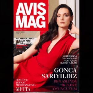 Gonca Sarıyıldız Instagram - Güzel enerjileriyle çok keyifli bir ekiple çekim yaptık, hepinize çok teşekkürler 💎 🦋

Photographer: @eneskahraman
Assistant Photographer: @tufancekicurs
Videographer: @berkay.gulum
Stylist: @ireminancu
Assistant Stylist: @tutiartz
Hair: @cengizakdumann
Make-up: @baharigde

Talent Manager: @sebnemdemir___
Assistant Managers: @yagmuraarslann @nursevinss

PR: @caglagulsarac