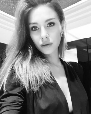 Gözde Mukavelat Instagram - 