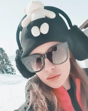 Gözde Mukavelat Instagram - 🐼🙂