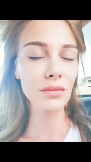 Gözde Mukavelat Instagram - 🌬 🌫