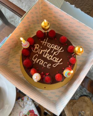 Grace Carter Instagram - it was a happy birthday💘