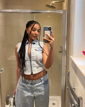 Grace Carter Instagram - she got inchessss🤠