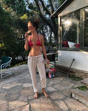 Grace Van Patten Instagram - I 💙rice cakes and my Bleusalt sweatpants, y’all need a pair