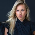 Gracie Dzienny Instagram - thanks for the chat @tvfanatic_official ! we really covered it all! so fun! 📸: @cibellelevi Styling: @nataliehoseltonstyle Makeup: @melissa.hernandez Hair: @rena.calhoun @narrativepr