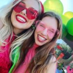 Gracie Dzienny Instagram - Birthday snuggles with my sissy 🥰 you are the funniest, most passionate person I know @cassieleedzienny . what a fun year it has been creating so many memories together ♥️ love you mieces to pieces