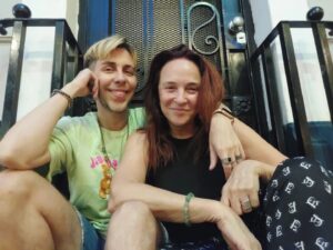 Graciela Stefani Instagram - 20 Años de Amistad incondicional!
@nicolasmaiques