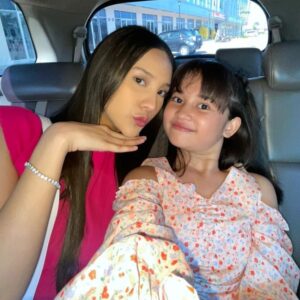 Graciella Abigail Instagram - Calling all Raya & Lydia out there ~ 5 hari lagi #layanganputusthemovie @layanganputus.md tayang di bioskop 21 Desember! 🪁