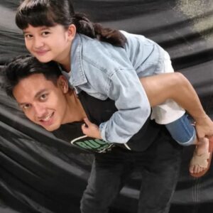 Graciella Abigail Instagram - All in om Elzan! @jefrinichol 💗✨💪