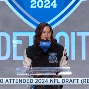 Gretchen Whitmer Instagram - 😎💎 @gewhitmer announces that the #Lions traded up to No. 126 in the 4th round to pick OT Giovanni Manu from @officialubcfootball!