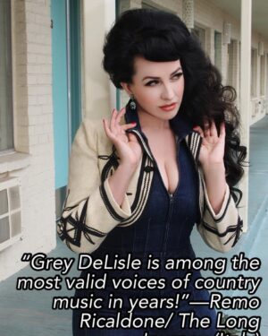 Grey DeLisle Instagram - I’m medium in #Italy. 🇮🇪🇮🇪🇮🇪🇮🇪🇮🇪
