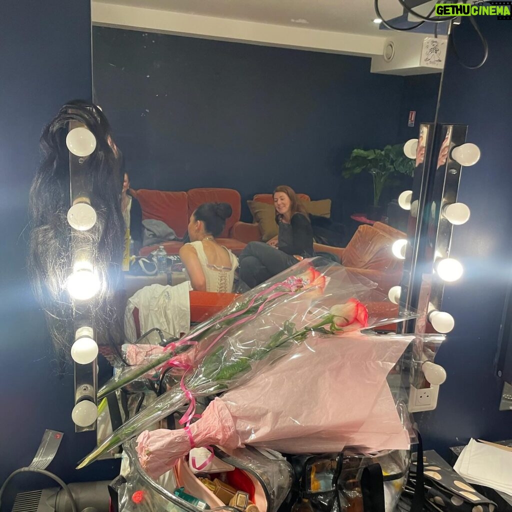 Griff Instagram - Thankyou for coming to my first European tour !! Thankyou for the friendship bracelets and the flowers and the weird and wonderful gifts like this rat lol. It was long awaited, the pandemic might have pushed it back but I had so much fun and hope it was worth the wait ❤️❤️❤️love ya. Uk and Ireland I’m coming for ya next xxxx