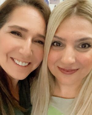 Gülhan Tekin Instagram - Seni veren Allah’a şükürler olsun 🙏❤️🥰😍 09/07 @hazeltekinersoy
