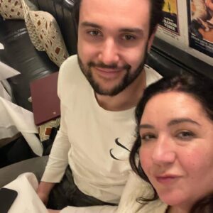 Hülya Duyar Instagram - @semamoritz  @arman.dyr  #dr.Ahmet Dogan  80 ,iyiki doğmuşsun , alles gute zum geburtstag , happybirtsday.  Seni tanImak , seni bilmek , seni yaşamak  Çok kıymetlı  Çok teşekkür ederim iyiki iyiki iyiki iyiki ! Çok mutlu ol Ahmet Seni çok Seviyorum ♥️🙏🧿🎶🎶🎶. Ve muhteşem  @restaurantlouislaurent  #berlin kutladık muhteşem di çok teşekkür ederiz 🙏♥️✨
