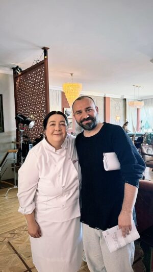 Hülya Duyar Instagram - @yalicapkiniresmi  #yalıçapkını  #buakşam  @startv