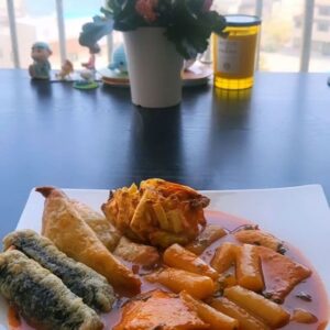 Ha Jae-sook Instagram - 지난주 내 생각이 났다는 언니연락에 한달음에 달려갔징♡
파송송 떡볶이 몹시 치명적💋#은이세끼#대파송송국물떡볶이