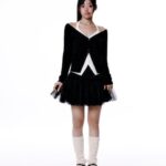 Ha Soo-young Instagram - 🖤. @paixpermil Visual Director: Nagi @nagiandpaco Photographer: Songyi Yoon @songgge Stylist: Seunghee Son @sonsseung Assistant Stylist: Jiyeon Kang @jinnie.is_ Hair Artist: Eunha at Overmars @eunha_hair_12 Makeup Artist: Juyeon Park at Overmars @pjuuuq