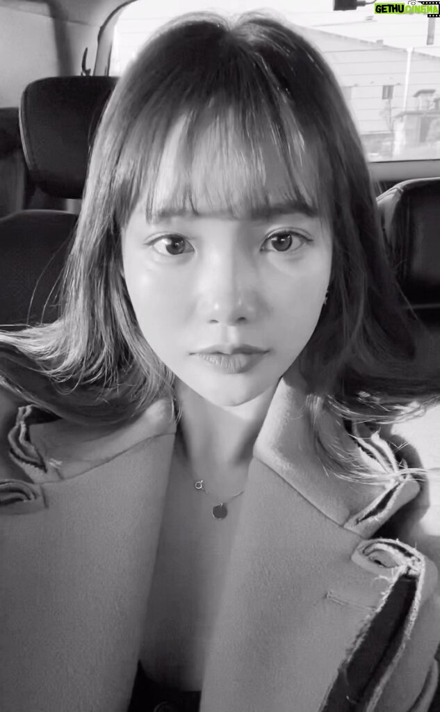 Ha Yeon-soo Instagram - 벌써 2월의 끝자락