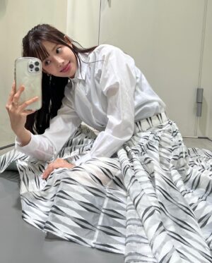 Ha Yeon-soo Thumbnail - 7.9K Likes - Most Liked Instagram Photos