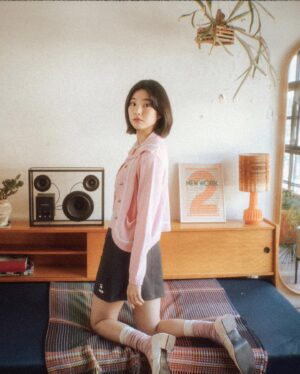 Ha Yeong Instagram - @kw.zip