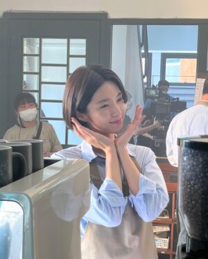 Ha Yeong Instagram - 진주는 커피를 잘 내린다ㅎ