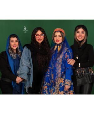 Hadis Fouladvand Instagram - ✨
 ❤️
@hadisfouladvand 

Makeup Artist : 
@mahsatabassom_mua 

Hairstylist :
@sepidehrezaee_hairstyler 

Beauty salon : 
@maryamrahnamabeauty 

Dress designer : 
@gallery.nazkhatoon 

Photography : 
@falifilm 

✨✨✨
#ایران #مریم_رهنما #حدیث_فولاوند #لباس_محلی #لرستان #لباس_لری #سینما #بازیگران_زن #میکاپ #قشقایی 
#iran #makeup #maryamrahnama #hadisfouladvand #cinema #actress