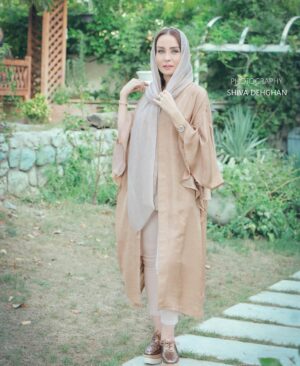 Hadis Fouladvand Instagram - بهونه ها هميشه و هر وقت بخواى هستن
اما فرصت ها نه 💝
@rangolmez0n 
@Bridalshiva
@hizhabeauty.salon