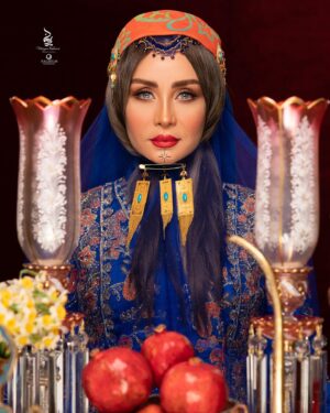 Hadis Fouladvand Instagram - ✨
 ❤️
@hadisfouladvand 

Makeup Artist : 
@mahsatabassom_mua 

Hairstylist :
@sepidehrezaee_hairstyler 

Beauty salon : 
@maryamrahnamabeauty 

Dress designer : 
@gallery.nazkhatoon 

Photography : 
@falifilm 

✨✨✨
#ایران #مریم_رهنما #حدیث_فولاوند #لباس_محلی #لرستان #لباس_لری #سینما #بازیگران_زن #میکاپ #قشقایی 
#iran #makeup #maryamrahnama #hadisfouladvand #cinema #actress
