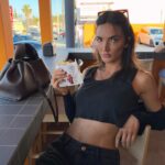 Hailee Keanna Lautenbach Instagram – Why did burger friend be mean to me