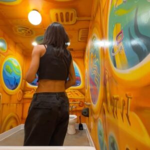 Hailee Keanna Lautenbach Instagram - Why did burger friend be mean to me