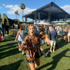Hailee Keanna Lautenbach Instagram - Didn’t know I was a Ludacris fan until #revolvefestival I thought he was an award winning fast and furious actor like hunger games’ Lenny Kravitz 🩶🌐🍀 first time back at Revolve fest in a couple years and this time I had a GRAND a$$ TIME I have finally won over a girlie female audience 💁🏻‍♀️ #revolvefest24 #revolvefest #chrome #parkerhotel