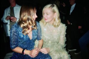 Haley Ramm Instagram - Go see our sweet friends @kirstendunst and Jesse in The Power of the Dog today. They’re beautiful in it🍿 ❤️ 📷 @hannahgmarks