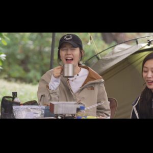 Han Ga-in Instagram - 여행은 사람을 성숙하게 해준다는데 저는 성숙해졌는지 모르겠습니다^^
든든한 원장님 미란언니♡. 애교쟁이 이뿌니 뽀♡ .나의 영혼의 닮은꼴 혜영이♡.덕분에 많이 웃고  맛있는거 (너무)많이 먹고  즐거웠으며 때때로 경이로웠습니다 "아~ 그때우리 프랑스에서..." 오래도록 이야기할 추억 만들어준 제작진,작가님들  마지막날까지  너무 고생 많았던 우리 진주피디 멤버들 너무 감사하고 ♡같이갔던 스텝분들 모두 보고계시져? 감사했어요😍😍 
애정어린 시선으로 재밌게 봐주신 여러분께도 감사 말씀전합니다