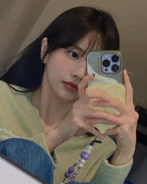 Han Bo-reum Thumbnail - 18K Likes - Most Liked Instagram Photos