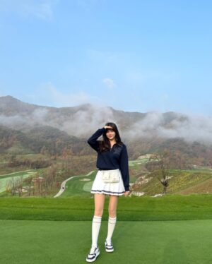 Han Bo-reum Thumbnail - 9.2K Likes - Most Liked Instagram Photos