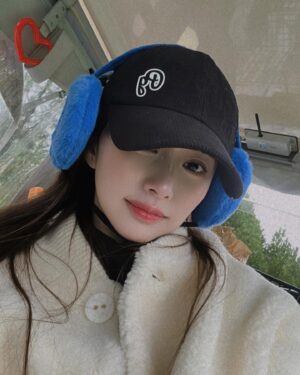 Han Bo-reum Thumbnail - 8.8K Likes - Most Liked Instagram Photos