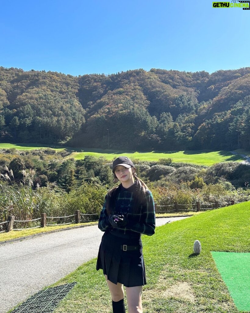 Han Bo-reum Instagram - 🍂⛳️