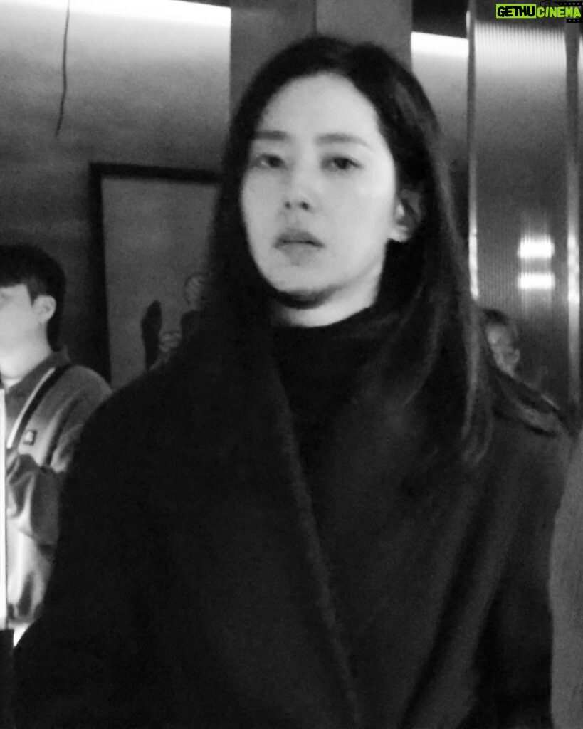 Han Chae-a Instagram - 오늘 현장 🎬