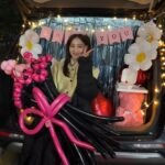 Han Ji-eun Instagram - 당신들이 있어 행복했다. 차디찹고 거센바람에 콧김이 서리는 날까지 함께해준 모든 순간이 고마웠다. 한경팀. ……애정해💜#스터디그룹