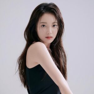 Han So-eun Instagram - 🖤