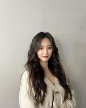 Han So-eun Instagram - 꼬은ㅇㅣ💛