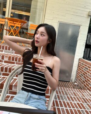 Han So-eun Instagram - 소정이랑 ㄷㅇㅌ🖤💙🤍