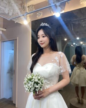 Han So-eun Instagram - 꼬으니
#마녀는살아있다#tv조선