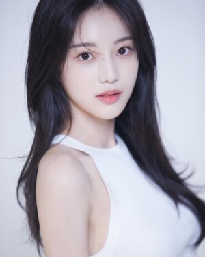 Han So-eun Instagram - New profile 🤍
