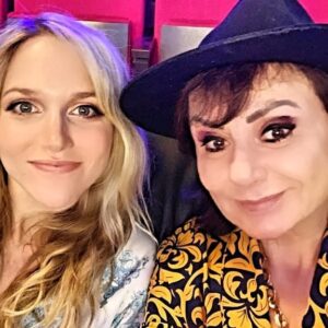 Hana Laslo Instagram - אמא ובת ב״נבסו״... מירב פלדמן היפה והמוכשרת