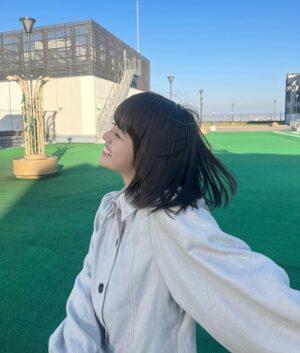 Hana Toyoshima Instagram - 君100みてくれてますか〜！？

今日は親友ふたりと遊んできました！！
幸せな時間だったな〜💫