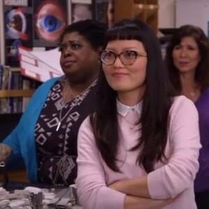 Hana Mae Lee Instagram - Uh huh that’s right. An all new #ThoseWhoCant tonight 10/9c @trutv with the hilarious @benroy00 @caytonholland @theorvedahl @roryscovel @kylekinane @sonyaeddy @mariathayer @sklarbrothers directed by @jaykaras